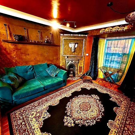 Quirky 2 bedroom duplex condo Rochester  Buitenkant foto