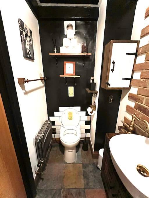 Quirky 2 bedroom duplex condo Rochester  Buitenkant foto